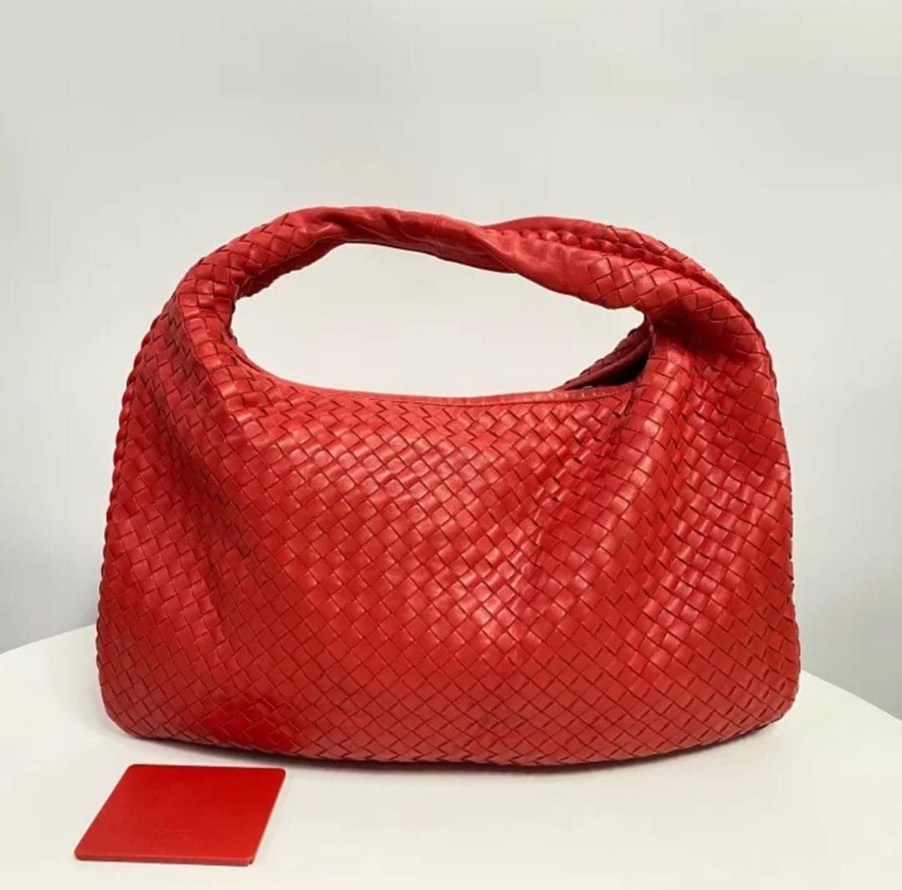 Bottega Veneta Intrecciato Veneta Hobo bag